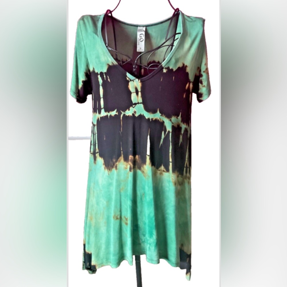 GO Couture Tie Dye Tunic Top